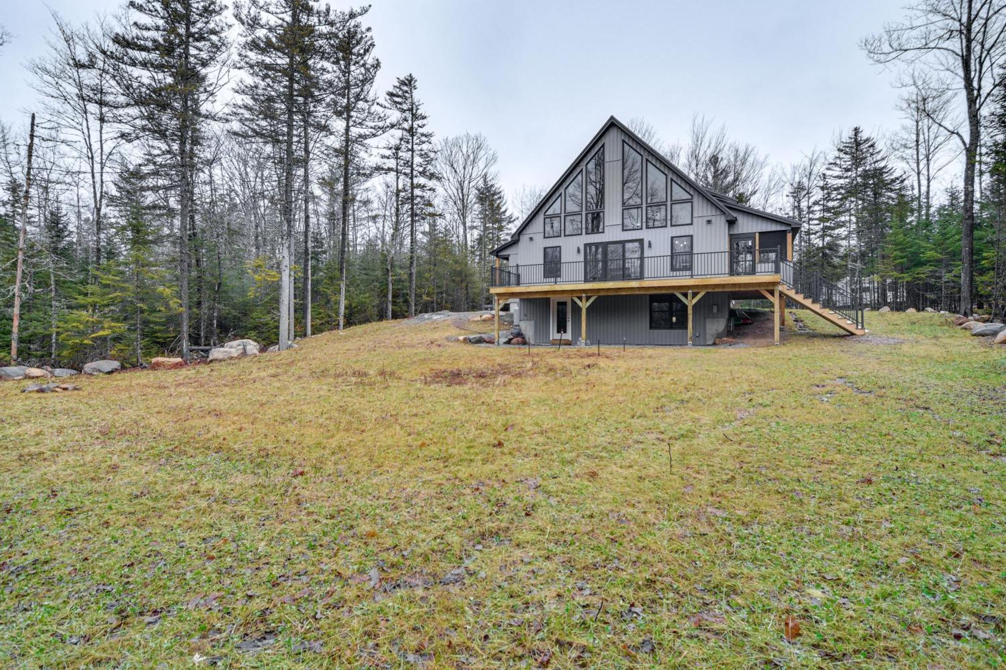 Mountain-View Bethel Cabin Game Room And Deck Exterior photo